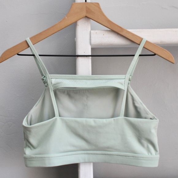 Gymshark Green Logo Recess Sports Bra Size Medium - Picture 2 of 8